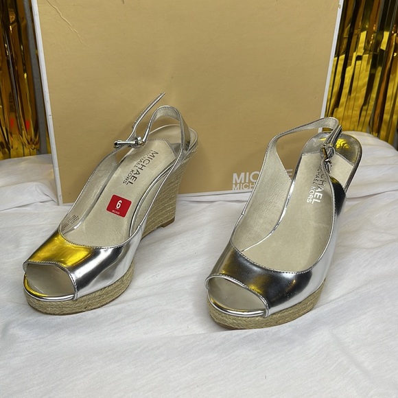 Michael Kors Metallic Pu Kami SlingBack Wedges - Picture 14 of 14